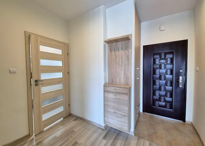 Hetmanska - Parking Winda Klimatyzacja I Najlepsza Komunikacja * Łódź